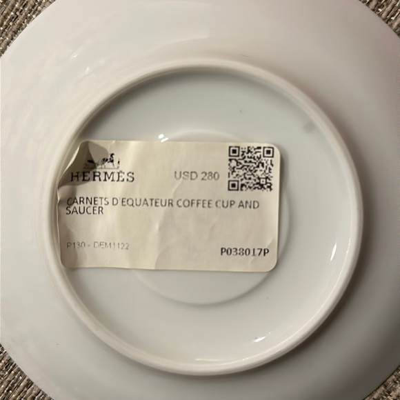 BNWT Hermes Porcelain Tea Cup and Saucer Set - Floral Design - Picture 5 of 14